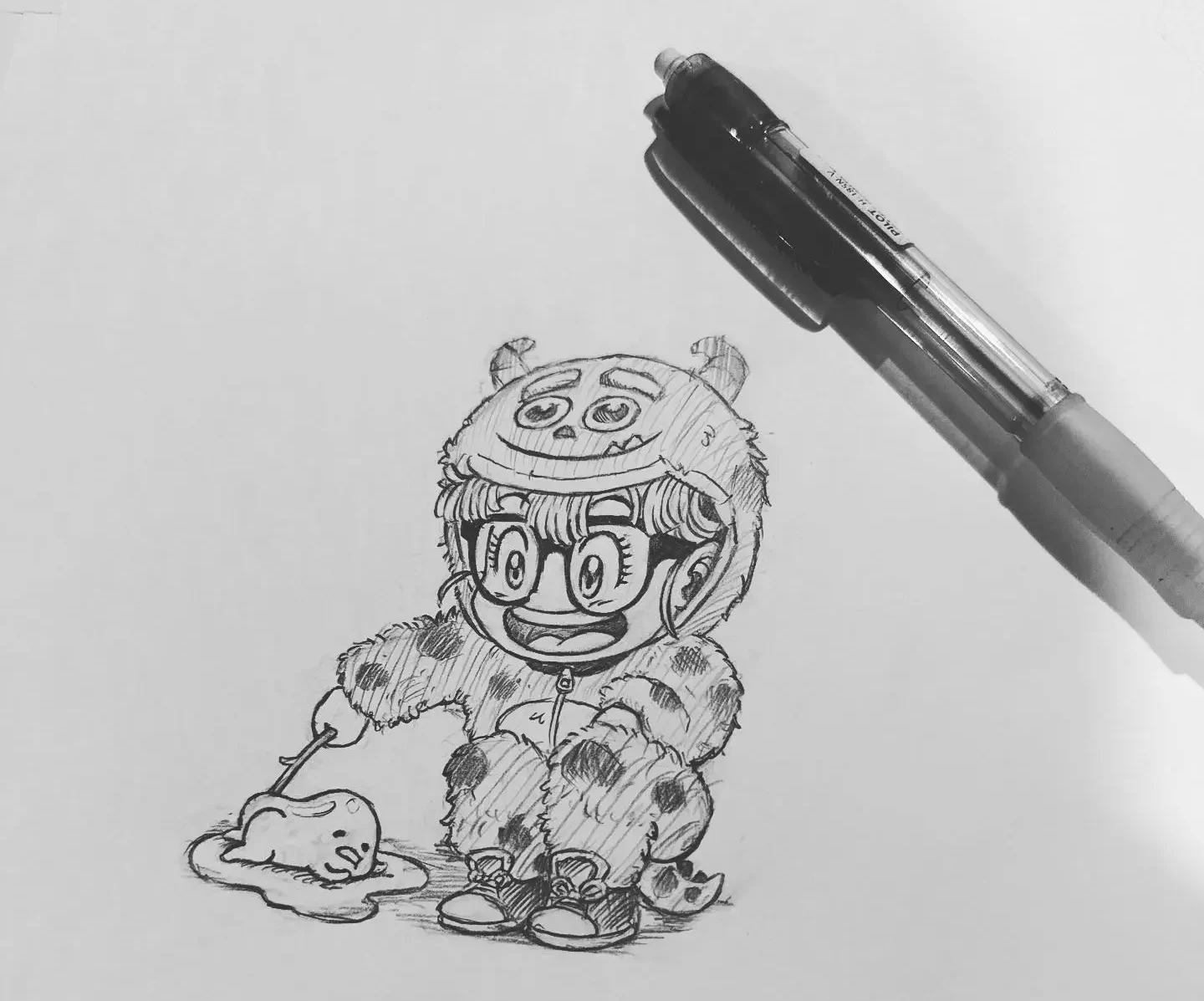 阿拉蕾 穿毛怪裝 戳蛋黃哥